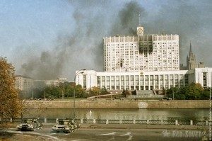 1993-10-04-rasstrel-doma-sovetov-foto-ria-novosti-300x199-4106577