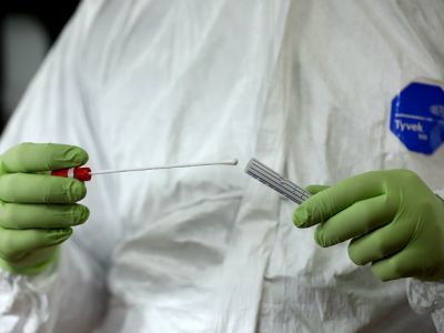 Число жертв коронавируса в мире превысило 2,5 млн